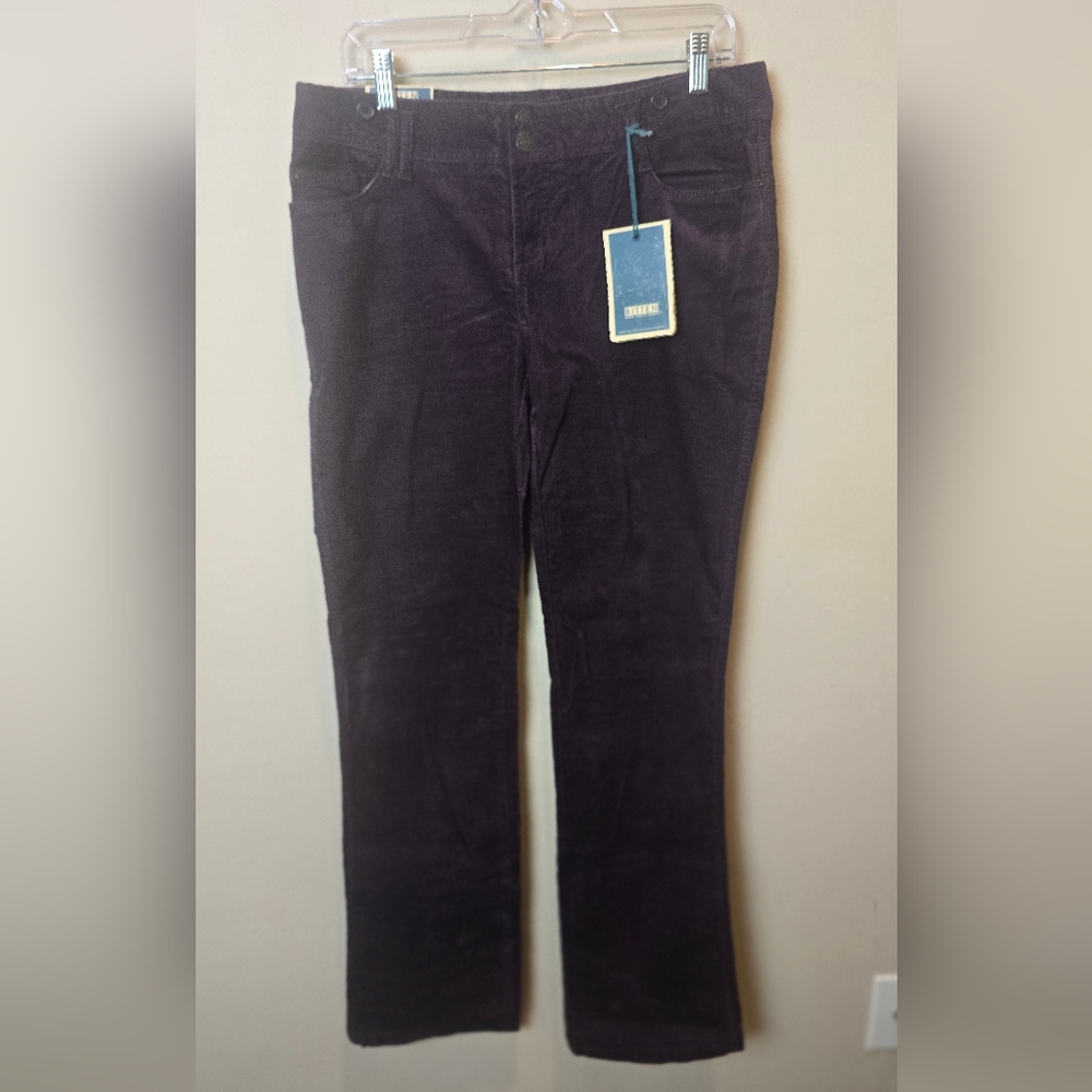 Bitten Women's Straight Leg Jeans in Rich Purple NWT